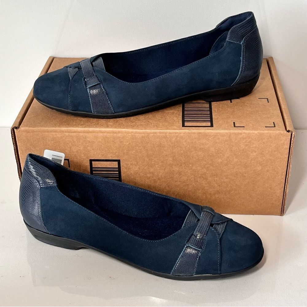 Walking Cradles Freya Freya Closed Toe Flat